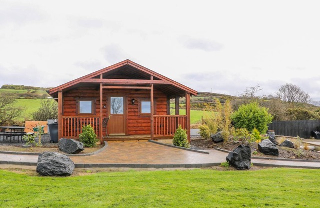 Cabin ∙ 2 bedrooms ∙ 5 guests