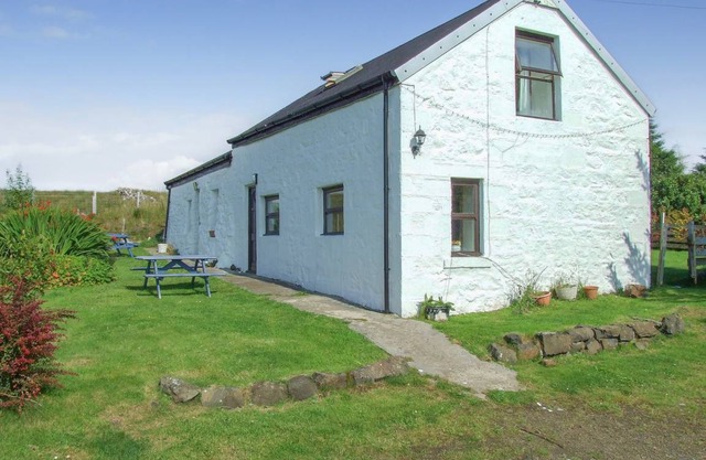 Cabin ∙ 2 bedrooms ∙ 4 guests