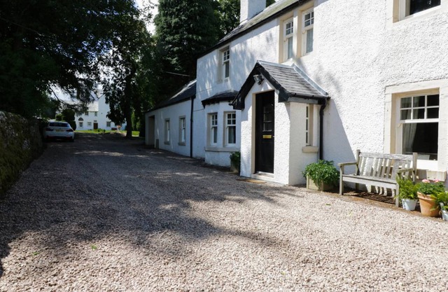 Cabin ∙ 2 bedrooms ∙ 4 guests