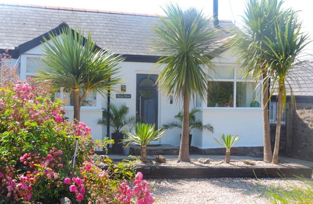 Cabin ∙ 2 bedrooms ∙ 4 guests