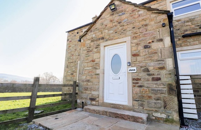 Cabin ∙ 2 bedrooms ∙ 4 guests