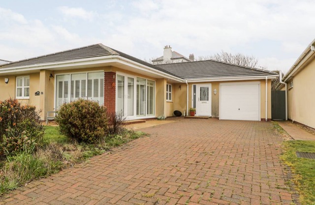Cabin ∙ 3 bedrooms ∙ 6 guests