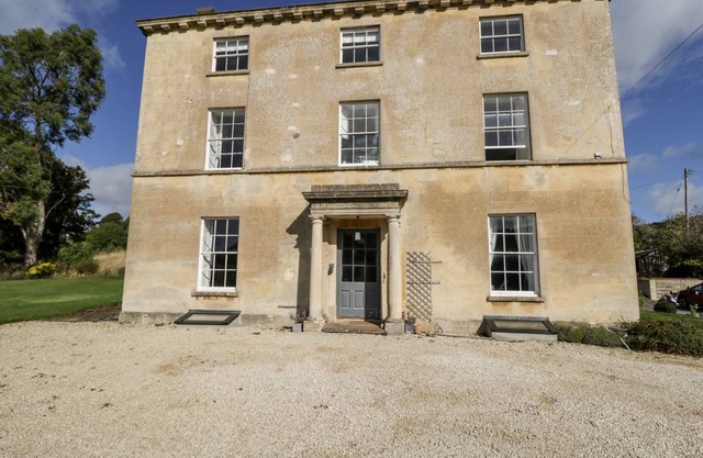 Cabin ∙ 6 bedrooms ∙ 12 guests