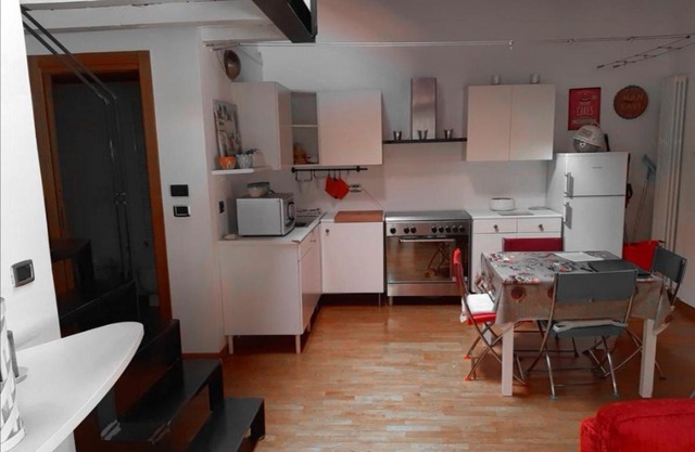CASA ALFIERI a 100 m da Via Roma