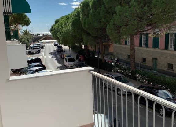 Casa Bianca 2 - confortevole in centro a Moneglia