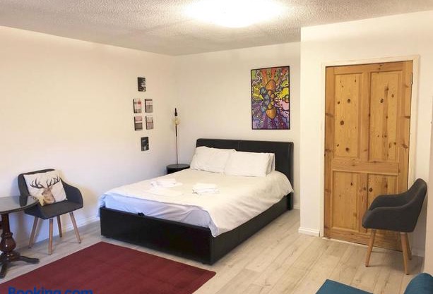 Castle View&Grassmarket Studio Flat With Luxury Bathroom