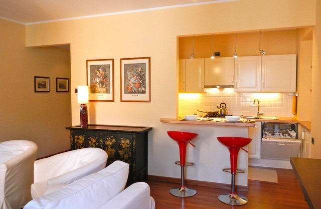 Charming romantic apartment in an ancient villa in Bellagio, close to lakeshore