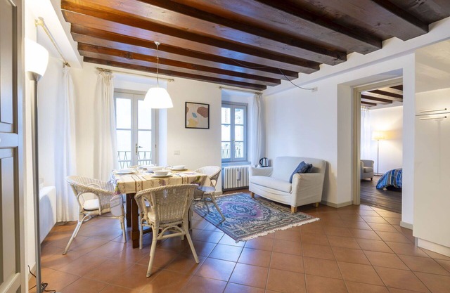 Cosy apartment for 2 people with WIFI, TV and balcony