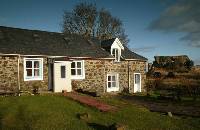 Dairy Cottage. 3 Bedroom Cottage. Sleeps 5