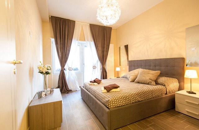 Delightful and comfortable apartment behind San Pietro