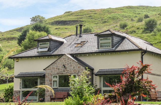 GLEN EUCHAR HOUSE, family friendly, luxury holiday cottage in Oban