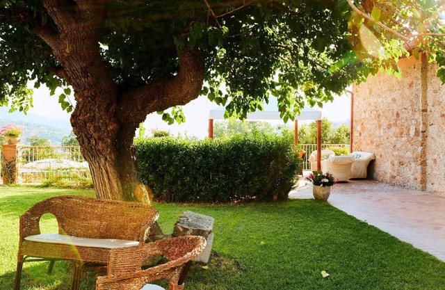 Holiday Giungano Persons Bedrooms 