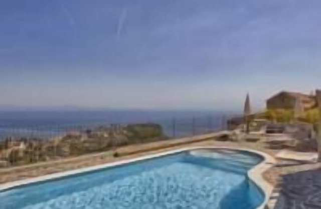 Holiday Scala Persons Bedrooms 