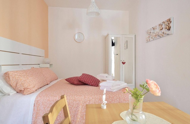 Holiday Scicli Persons Bedrooms 