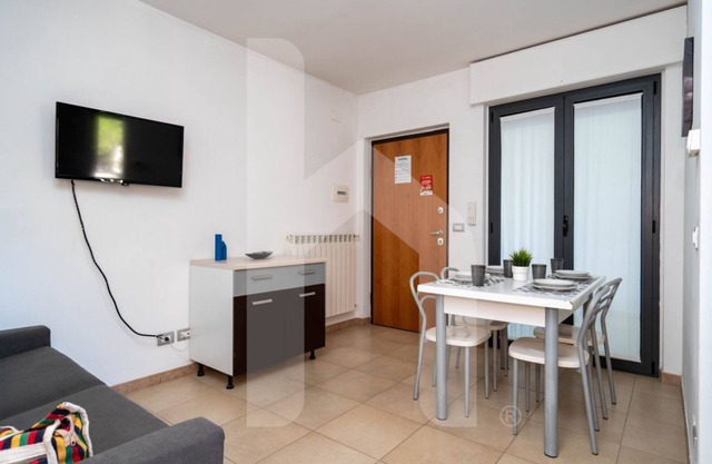 Holiday Rendez Vous 48 - Third floor apartment overlooking the pool