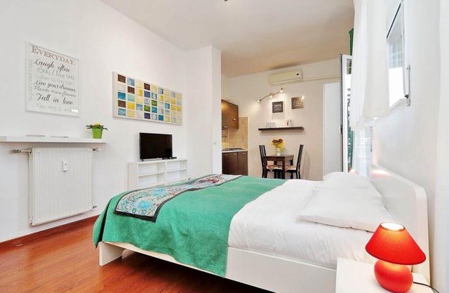 Holiday rental St.Peter's area