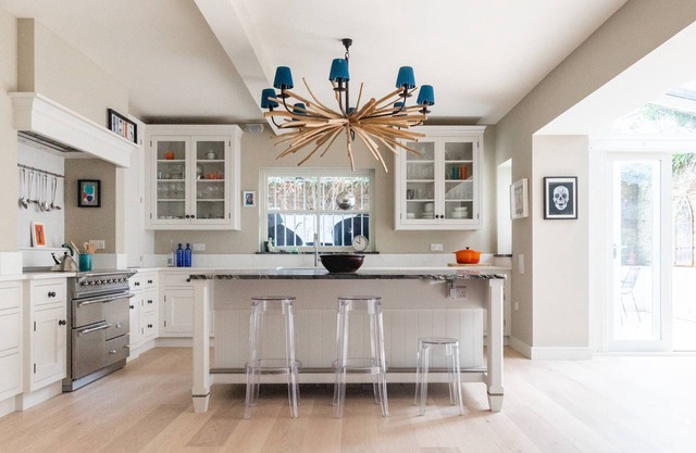 Holland Park Avenue VII by onefinestay
