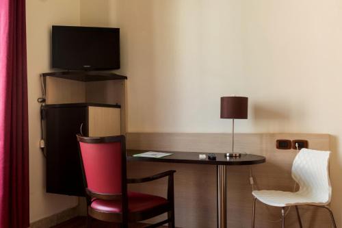 Hotel 
