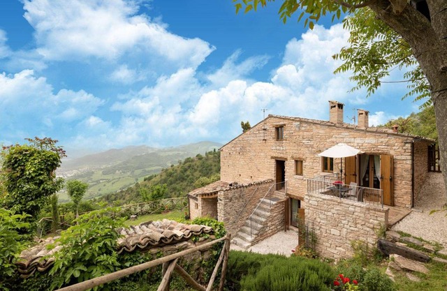 House ∙ 4 bedrooms ∙ 13 guests
