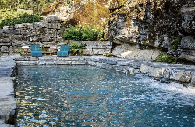 LUXURY VILLA TORNO - Lake Como Unique View & Pool among the quarry rocks