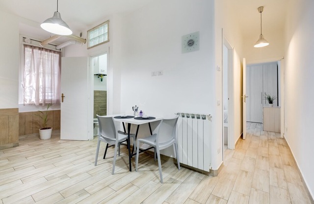 Modern Flat close to San Giovanni