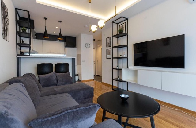 President Apartman 6