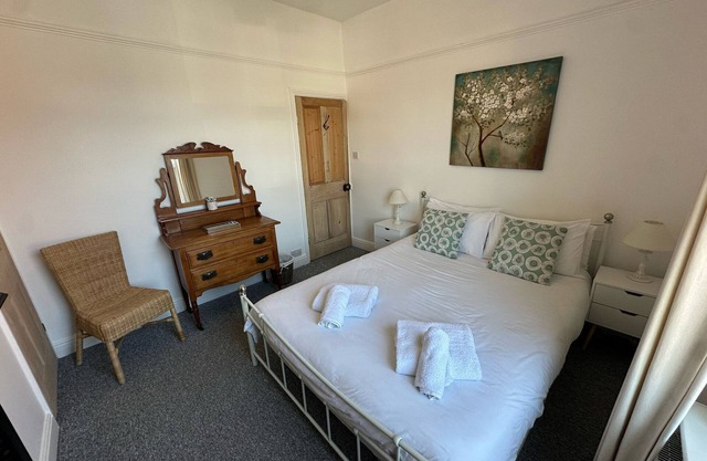 Raven's Nest - 2 bedroom house - York