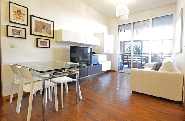 Sole apartment in the center of Bologna