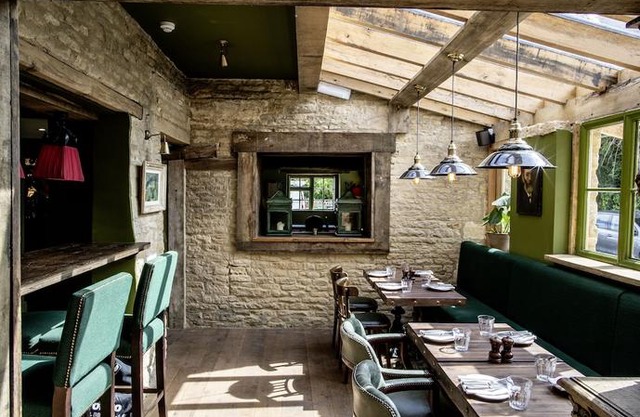 The Swan Inn Shipton-under-Wychwood