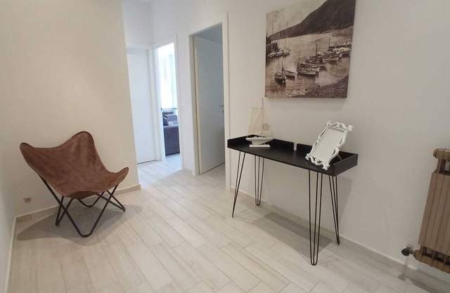 Three-room apartment, Alassio center