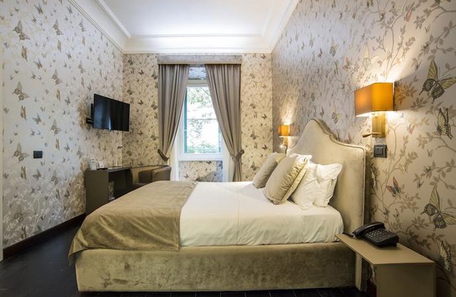 Via Veneto Suites