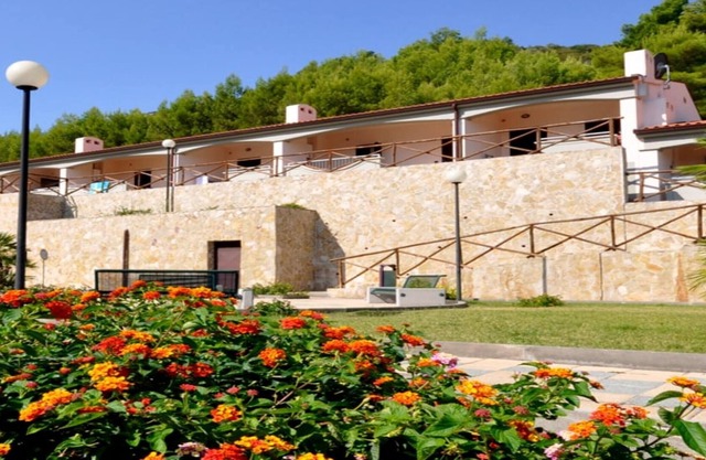 Villetta Belvedere Mono Vieste Italy 