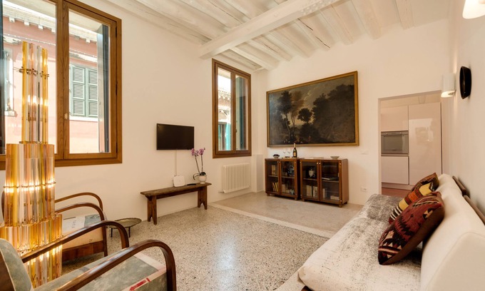 Castello Apartment | 027042-LOC-06661 Ca DORINA LUXURY Venetian house with canal view - San Marco