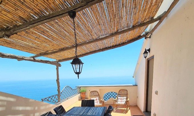 Conca dei Marini Apartment | 100 m² Apartment ∙ 2 bedrooms ∙ 4 guests