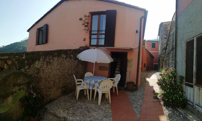 Lavaggiorosso House | 100 m² House ∙ 2 bedrooms ∙ 5 guests