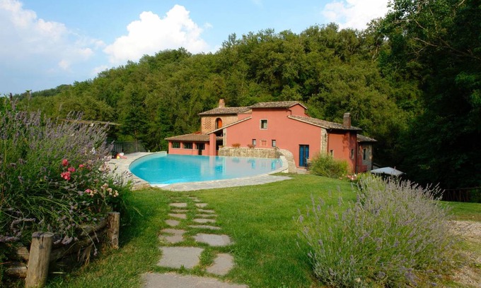 Cavriglia Villa | 100 m² Villa ∙ 2 bedrooms ∙ 4 guests