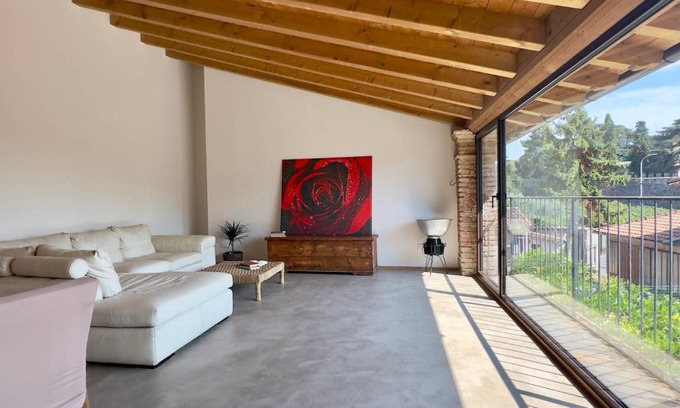 Bornato Apartment | 110 m² Apartment ∙ 2 bedrooms ∙ 6 guests