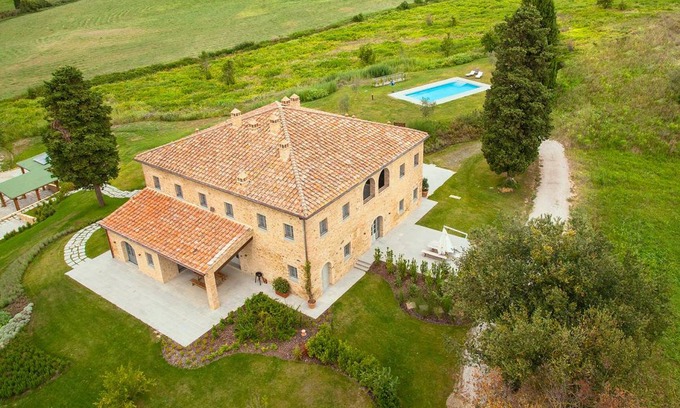 Castelfalfi Apartment | 120 m² Apartment ∙ 2 bedrooms ∙ 4 guests