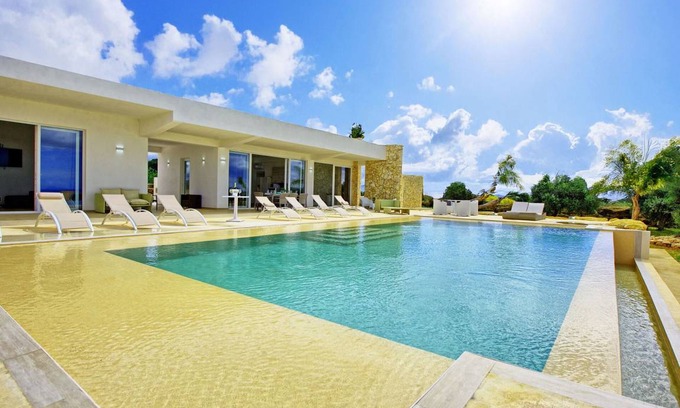 Castelvetrano Villa | 127 m² Villa ∙ 4 bedrooms ∙ 8 guests