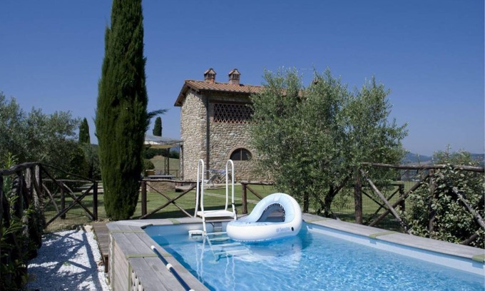 Reggello House | 130 m² House ∙ 1 bedroom ∙ 3 guests