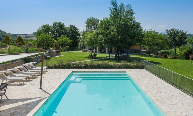 Fermignano Villa | 130 m² Villa ∙ 4 bedrooms ∙ 12 guests