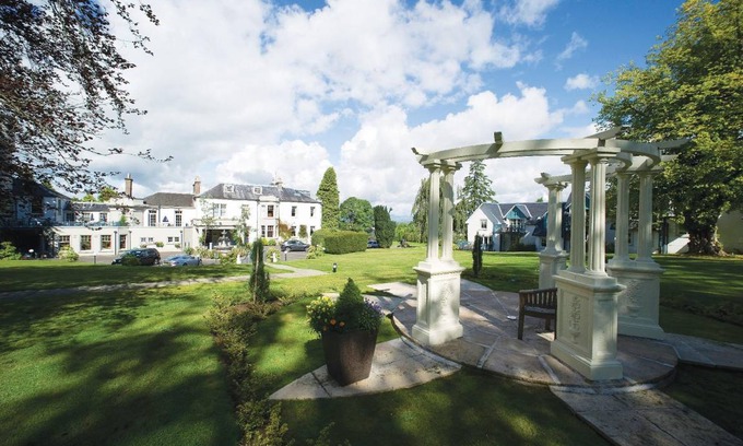Auchterarder Hotel | 135 m² Hotel ∙ 3 bedrooms ∙ 127 guests