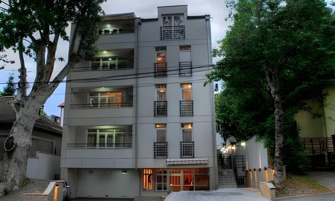 Vozdovac Bed & Breakfast | 140 m² Bed and breakfast ∙ 3 bedrooms ∙ 127 guests