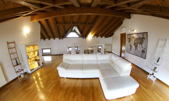 Seriate Bed & Breakfast | 150 m² Bed and breakfast ∙ 3 bedrooms ∙ 10 guests