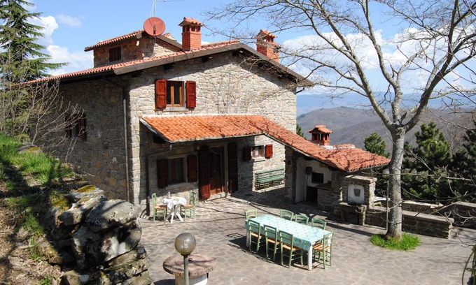 Castel San Niccolo House | 150 m² Farmhouse ∙ 4 bedrooms ∙ 8 guests