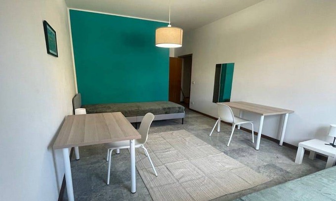 San Donato-San Vitale Other | 150 m² Shared room ∙ 1 bedroom ∙ 1 guest