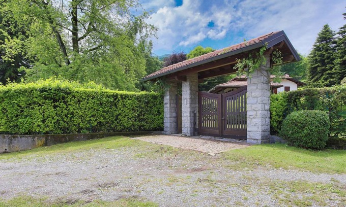 San Fedele Intelvi Villa | 160 m² Villa ∙ 4 bedrooms ∙ 7 guests