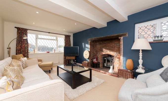 Henley House | 186 m² House ∙ 4 bedrooms ∙ 7 guests