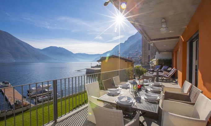 Argegno Apartment | 200 m² Apartment ∙ 4 bedrooms ∙ 8 guests