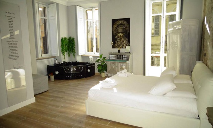 Historic Centre Bed & Breakfast | 200 m² Bed and breakfast ∙ 3 bedrooms ∙ 127 guests